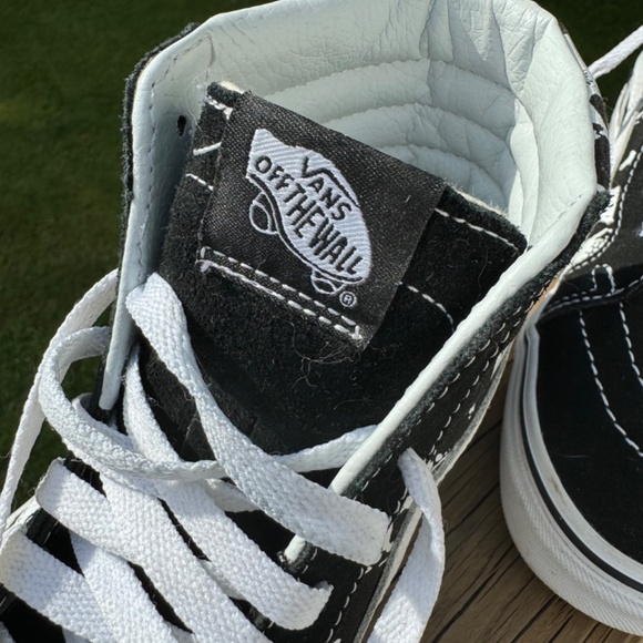 Vans Sk8-hi Skulls Reissue Hi Top Sneakers - Picture 8 of 9